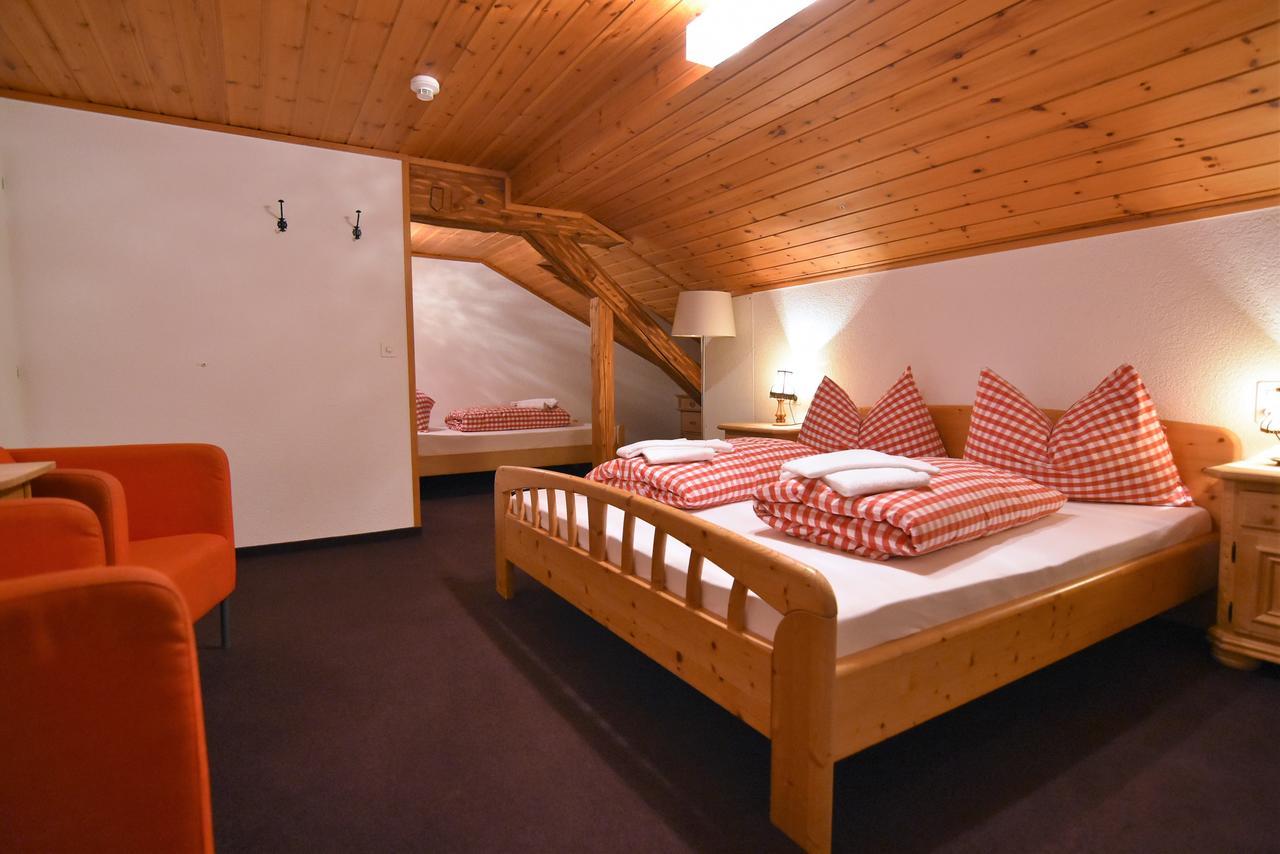 Alpina Lodge Bed & Breakfast Tschiertschen Eksteriør bilde